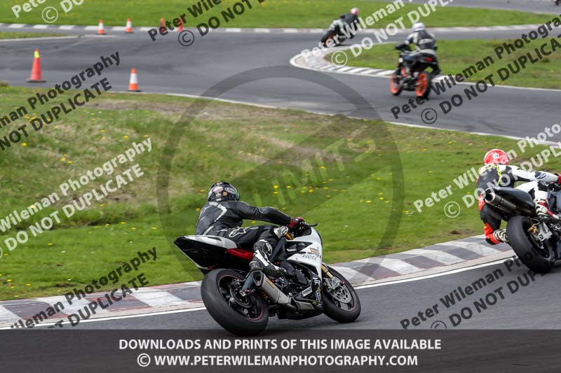 Three Sisters;Three Sisters photographs;Three Sisters trackday photographs;enduro digital images;event digital images;eventdigitalimages;lydden no limits trackday;no limits trackdays;peter wileman photography;racing digital images;trackday digital images;trackday photos