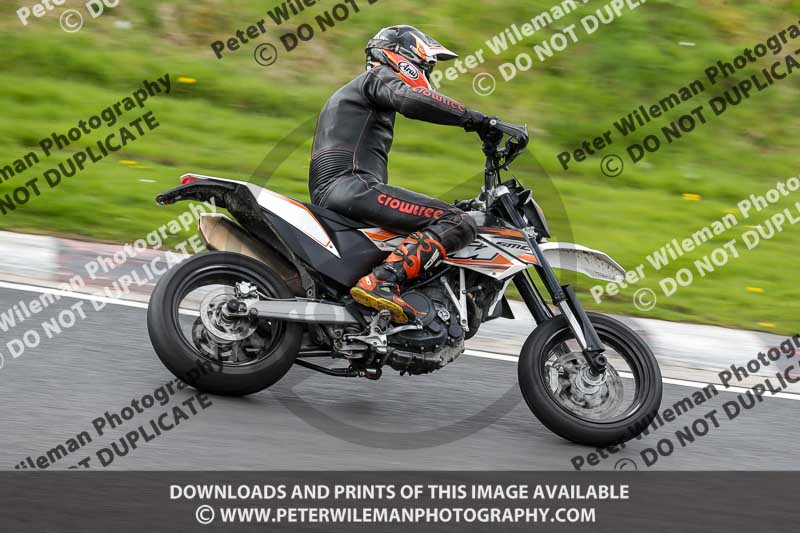 Three Sisters;Three Sisters photographs;Three Sisters trackday photographs;enduro digital images;event digital images;eventdigitalimages;lydden no limits trackday;no limits trackdays;peter wileman photography;racing digital images;trackday digital images;trackday photos
