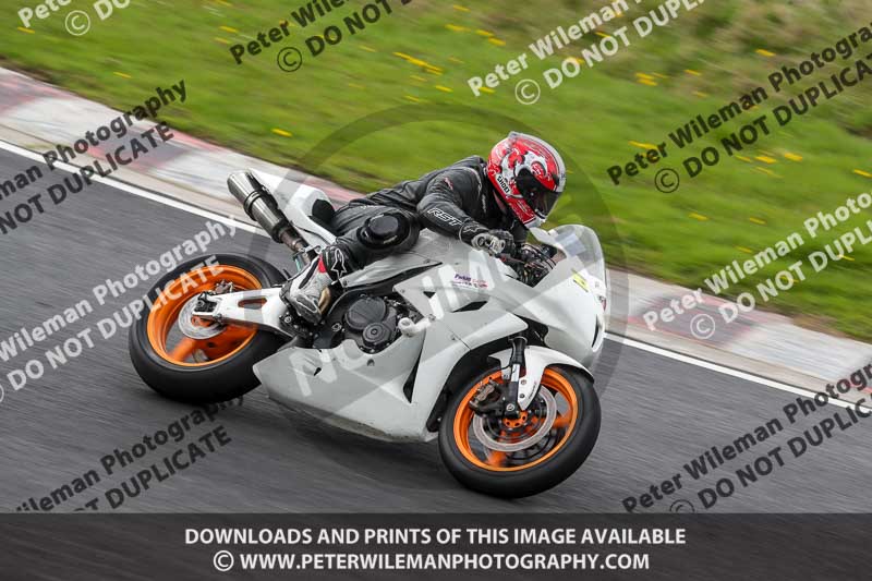 Three Sisters;Three Sisters photographs;Three Sisters trackday photographs;enduro digital images;event digital images;eventdigitalimages;lydden no limits trackday;no limits trackdays;peter wileman photography;racing digital images;trackday digital images;trackday photos