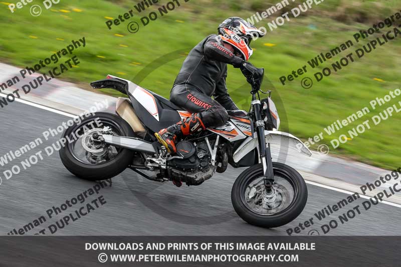 Three Sisters;Three Sisters photographs;Three Sisters trackday photographs;enduro digital images;event digital images;eventdigitalimages;lydden no limits trackday;no limits trackdays;peter wileman photography;racing digital images;trackday digital images;trackday photos