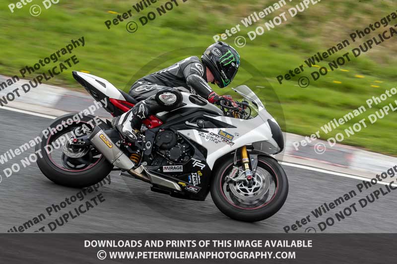 Three Sisters;Three Sisters photographs;Three Sisters trackday photographs;enduro digital images;event digital images;eventdigitalimages;lydden no limits trackday;no limits trackdays;peter wileman photography;racing digital images;trackday digital images;trackday photos