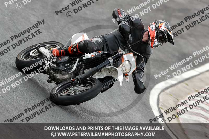 Three Sisters;Three Sisters photographs;Three Sisters trackday photographs;enduro digital images;event digital images;eventdigitalimages;lydden no limits trackday;no limits trackdays;peter wileman photography;racing digital images;trackday digital images;trackday photos
