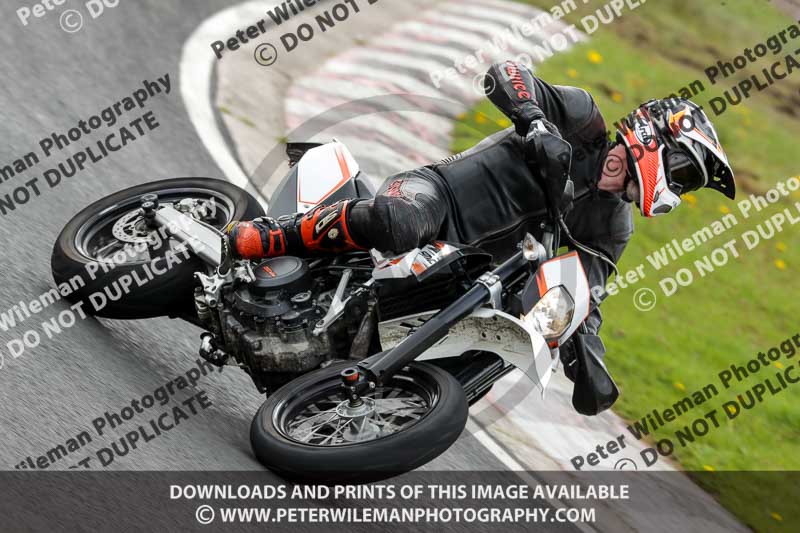 Three Sisters;Three Sisters photographs;Three Sisters trackday photographs;enduro digital images;event digital images;eventdigitalimages;lydden no limits trackday;no limits trackdays;peter wileman photography;racing digital images;trackday digital images;trackday photos