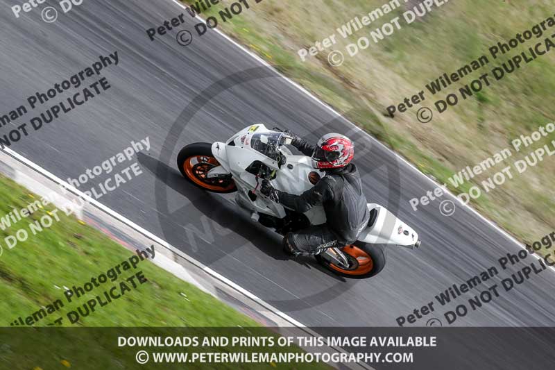 Three Sisters;Three Sisters photographs;Three Sisters trackday photographs;enduro digital images;event digital images;eventdigitalimages;lydden no limits trackday;no limits trackdays;peter wileman photography;racing digital images;trackday digital images;trackday photos