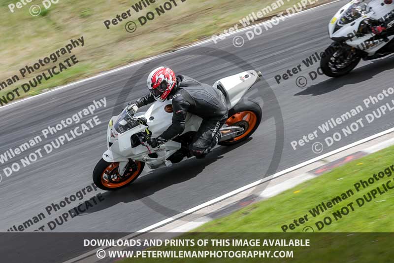 Three Sisters;Three Sisters photographs;Three Sisters trackday photographs;enduro digital images;event digital images;eventdigitalimages;lydden no limits trackday;no limits trackdays;peter wileman photography;racing digital images;trackday digital images;trackday photos