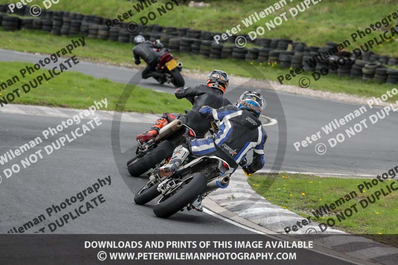 Three Sisters;Three Sisters photographs;Three Sisters trackday photographs;enduro digital images;event digital images;eventdigitalimages;lydden no limits trackday;no limits trackdays;peter wileman photography;racing digital images;trackday digital images;trackday photos