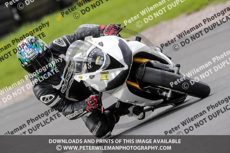 Three Sisters;Three Sisters photographs;Three Sisters trackday photographs;enduro digital images;event digital images;eventdigitalimages;lydden no limits trackday;no limits trackdays;peter wileman photography;racing digital images;trackday digital images;trackday photos