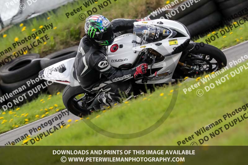 Three Sisters;Three Sisters photographs;Three Sisters trackday photographs;enduro digital images;event digital images;eventdigitalimages;lydden no limits trackday;no limits trackdays;peter wileman photography;racing digital images;trackday digital images;trackday photos