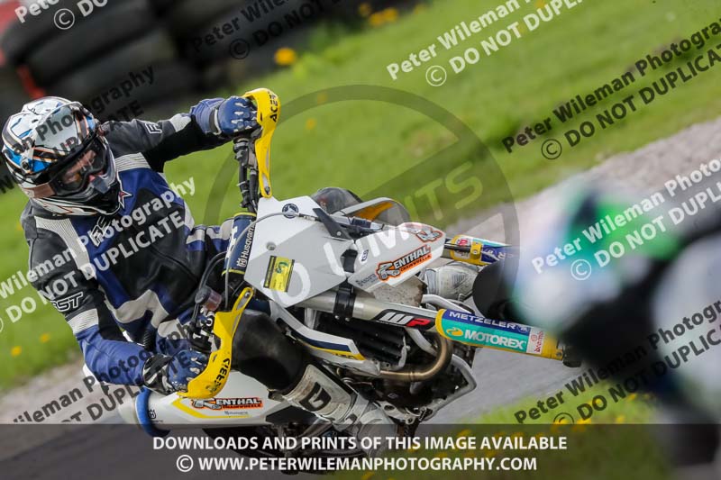 Three Sisters;Three Sisters photographs;Three Sisters trackday photographs;enduro digital images;event digital images;eventdigitalimages;lydden no limits trackday;no limits trackdays;peter wileman photography;racing digital images;trackday digital images;trackday photos