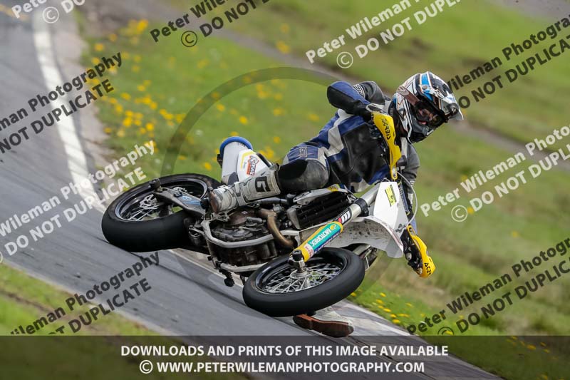 Three Sisters;Three Sisters photographs;Three Sisters trackday photographs;enduro digital images;event digital images;eventdigitalimages;lydden no limits trackday;no limits trackdays;peter wileman photography;racing digital images;trackday digital images;trackday photos