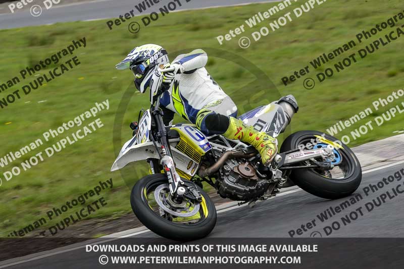 Three Sisters;Three Sisters photographs;Three Sisters trackday photographs;enduro digital images;event digital images;eventdigitalimages;lydden no limits trackday;no limits trackdays;peter wileman photography;racing digital images;trackday digital images;trackday photos