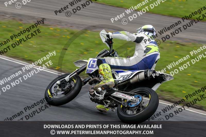 Three Sisters;Three Sisters photographs;Three Sisters trackday photographs;enduro digital images;event digital images;eventdigitalimages;lydden no limits trackday;no limits trackdays;peter wileman photography;racing digital images;trackday digital images;trackday photos