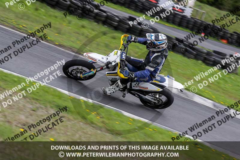 Three Sisters;Three Sisters photographs;Three Sisters trackday photographs;enduro digital images;event digital images;eventdigitalimages;lydden no limits trackday;no limits trackdays;peter wileman photography;racing digital images;trackday digital images;trackday photos