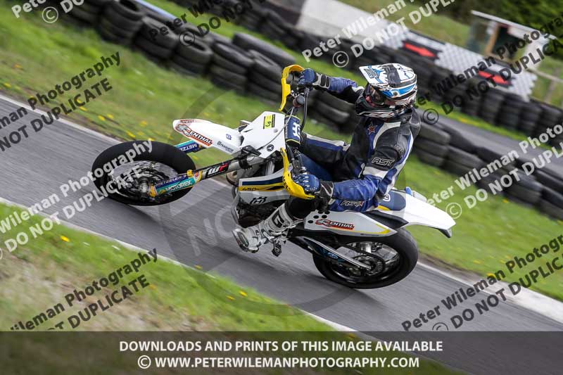 Three Sisters;Three Sisters photographs;Three Sisters trackday photographs;enduro digital images;event digital images;eventdigitalimages;lydden no limits trackday;no limits trackdays;peter wileman photography;racing digital images;trackday digital images;trackday photos