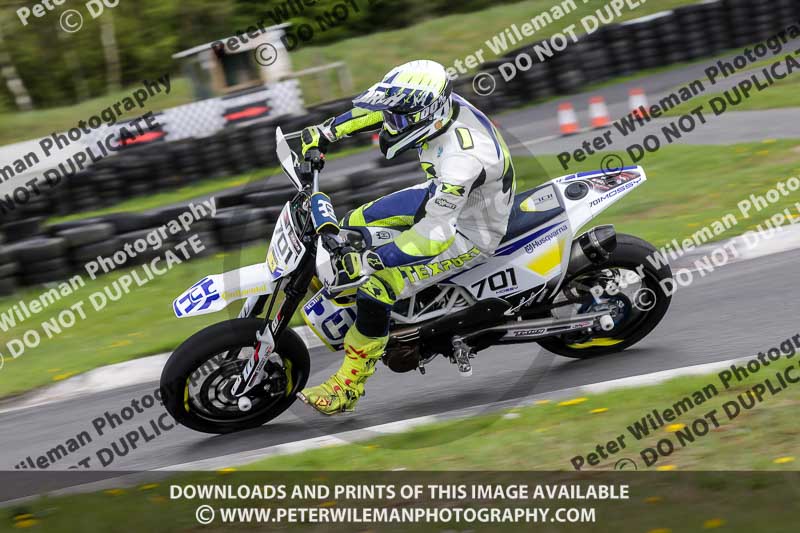 Three Sisters;Three Sisters photographs;Three Sisters trackday photographs;enduro digital images;event digital images;eventdigitalimages;lydden no limits trackday;no limits trackdays;peter wileman photography;racing digital images;trackday digital images;trackday photos
