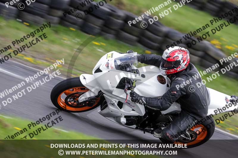 Three Sisters;Three Sisters photographs;Three Sisters trackday photographs;enduro digital images;event digital images;eventdigitalimages;lydden no limits trackday;no limits trackdays;peter wileman photography;racing digital images;trackday digital images;trackday photos