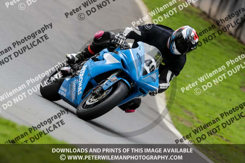 cadwell no limits trackday;cadwell park;cadwell park photographs;cadwell trackday photographs;enduro digital images;event digital images;eventdigitalimages;no limits trackdays;peter wileman photography;racing digital images;trackday digital images;trackday photos