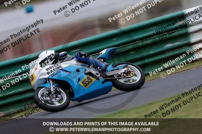 enduro digital images;event digital images;eventdigitalimages;mallory park;mallory park photographs;mallory park trackday;mallory park trackday photographs;no limits trackdays;peter wileman photography;racing digital images;trackday digital images;trackday photos