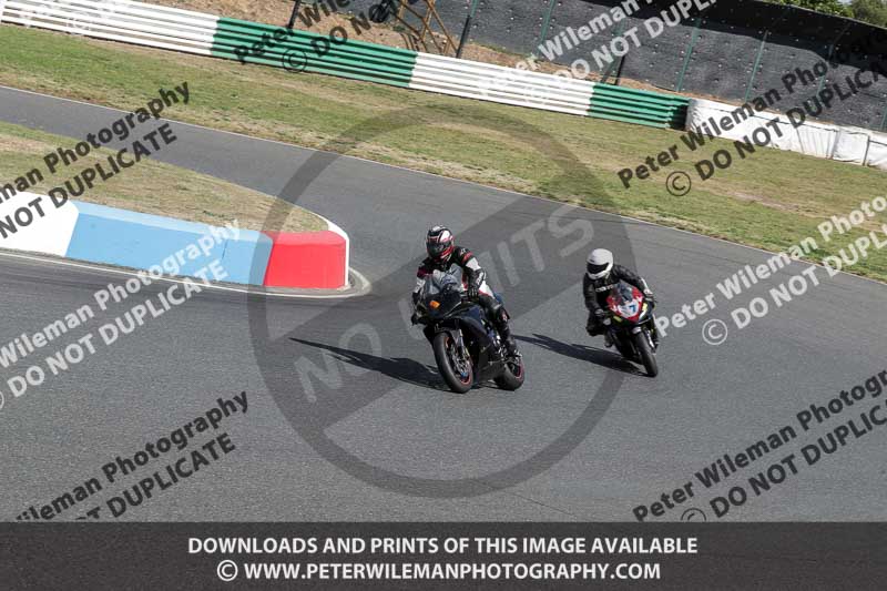 enduro digital images;event digital images;eventdigitalimages;mallory park;mallory park photographs;mallory park trackday;mallory park trackday photographs;no limits trackdays;peter wileman photography;racing digital images;trackday digital images;trackday photos