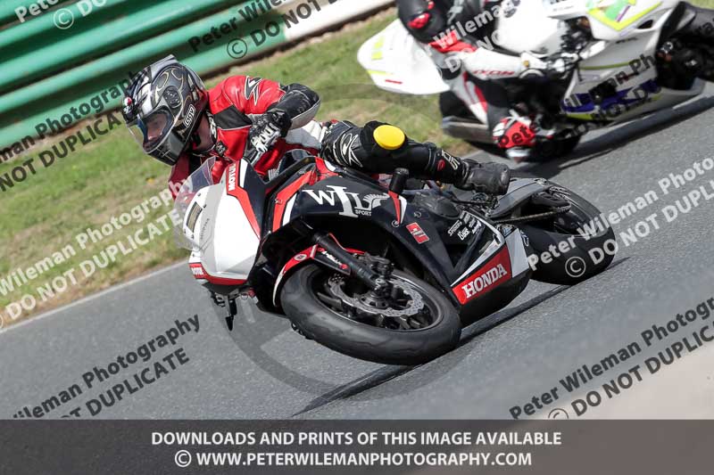 enduro digital images;event digital images;eventdigitalimages;mallory park;mallory park photographs;mallory park trackday;mallory park trackday photographs;no limits trackdays;peter wileman photography;racing digital images;trackday digital images;trackday photos