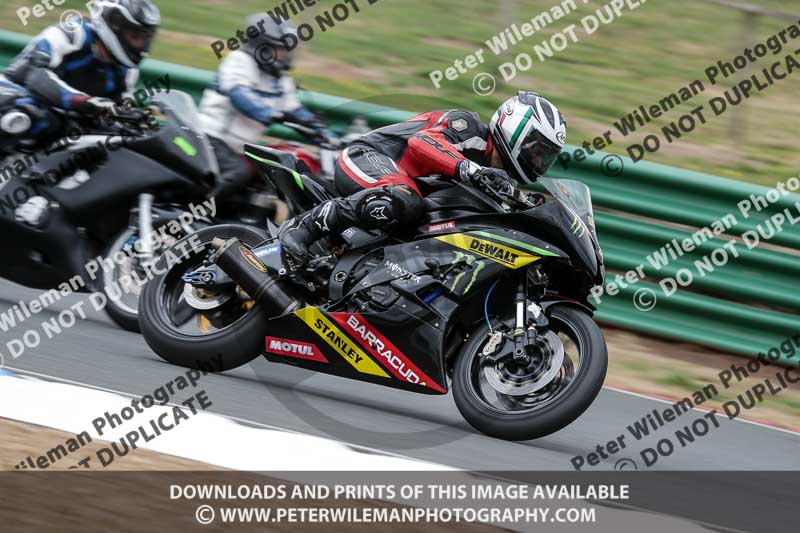 enduro digital images;event digital images;eventdigitalimages;mallory park;mallory park photographs;mallory park trackday;mallory park trackday photographs;no limits trackdays;peter wileman photography;racing digital images;trackday digital images;trackday photos