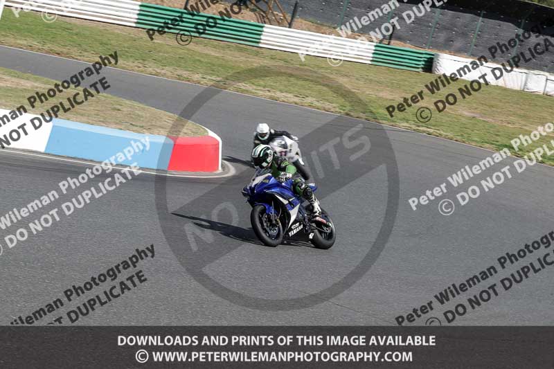 enduro digital images;event digital images;eventdigitalimages;mallory park;mallory park photographs;mallory park trackday;mallory park trackday photographs;no limits trackdays;peter wileman photography;racing digital images;trackday digital images;trackday photos