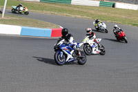 enduro-digital-images;event-digital-images;eventdigitalimages;mallory-park;mallory-park-photographs;mallory-park-trackday;mallory-park-trackday-photographs;no-limits-trackdays;peter-wileman-photography;racing-digital-images;trackday-digital-images;trackday-photos