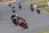 enduro-digital-images;event-digital-images;eventdigitalimages;mallory-park;mallory-park-photographs;mallory-park-trackday;mallory-park-trackday-photographs;no-limits-trackdays;peter-wileman-photography;racing-digital-images;trackday-digital-images;trackday-photos