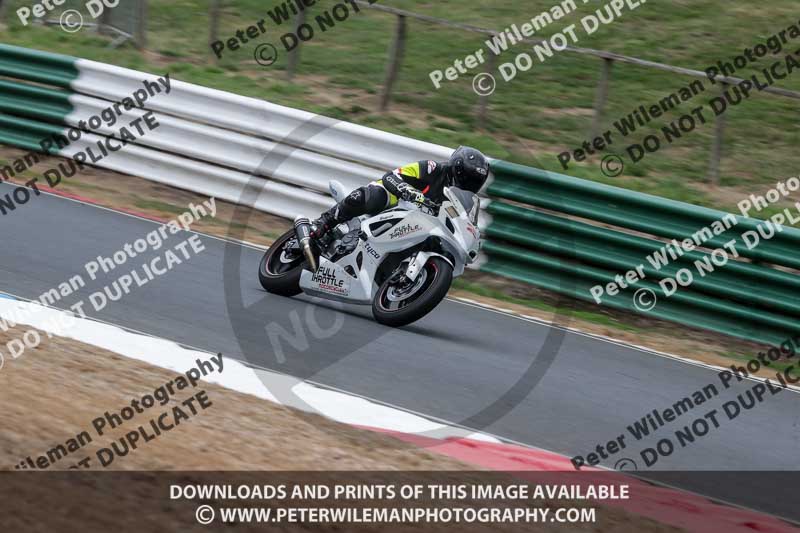 enduro digital images;event digital images;eventdigitalimages;mallory park;mallory park photographs;mallory park trackday;mallory park trackday photographs;no limits trackdays;peter wileman photography;racing digital images;trackday digital images;trackday photos