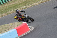 enduro-digital-images;event-digital-images;eventdigitalimages;mallory-park;mallory-park-photographs;mallory-park-trackday;mallory-park-trackday-photographs;no-limits-trackdays;peter-wileman-photography;racing-digital-images;trackday-digital-images;trackday-photos