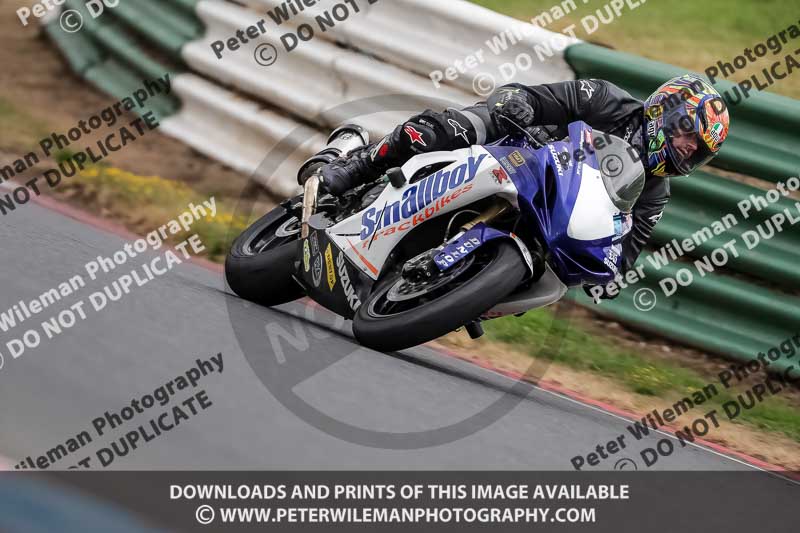 enduro digital images;event digital images;eventdigitalimages;mallory park;mallory park photographs;mallory park trackday;mallory park trackday photographs;no limits trackdays;peter wileman photography;racing digital images;trackday digital images;trackday photos