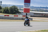 donington-no-limits-trackday;donington-park-photographs;donington-trackday-photographs;no-limits-trackdays;peter-wileman-photography;trackday-digital-images;trackday-photos
