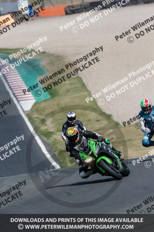 donington no limits trackday;donington park photographs;donington trackday photographs;no limits trackdays;peter wileman photography;trackday digital images;trackday photos