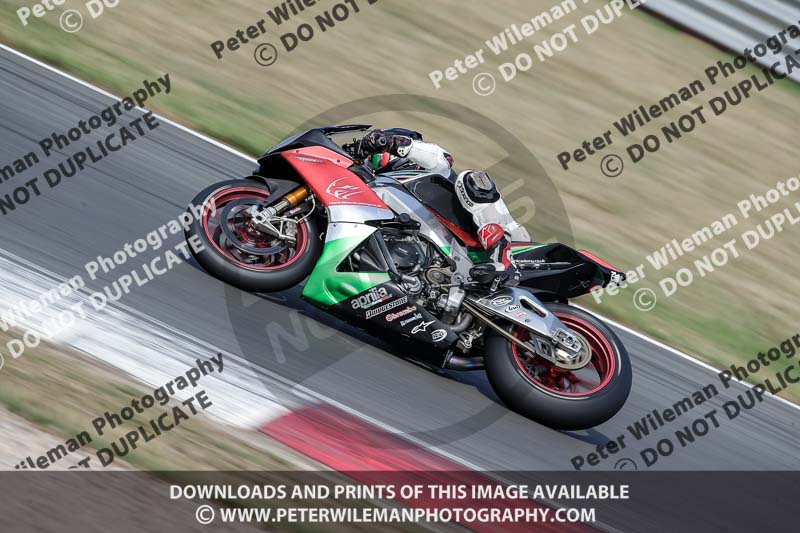 donington no limits trackday;donington park photographs;donington trackday photographs;no limits trackdays;peter wileman photography;trackday digital images;trackday photos