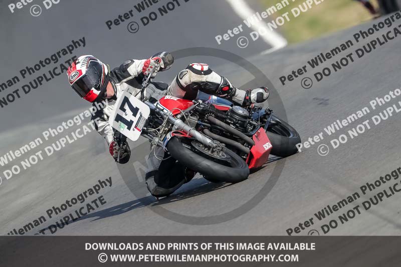 donington no limits trackday;donington park photographs;donington trackday photographs;no limits trackdays;peter wileman photography;trackday digital images;trackday photos