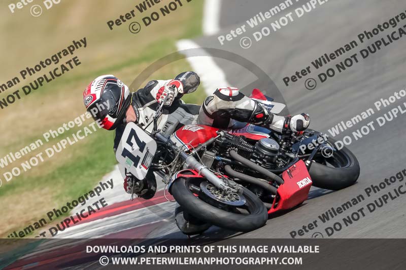 donington no limits trackday;donington park photographs;donington trackday photographs;no limits trackdays;peter wileman photography;trackday digital images;trackday photos