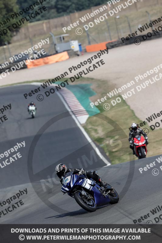 donington no limits trackday;donington park photographs;donington trackday photographs;no limits trackdays;peter wileman photography;trackday digital images;trackday photos