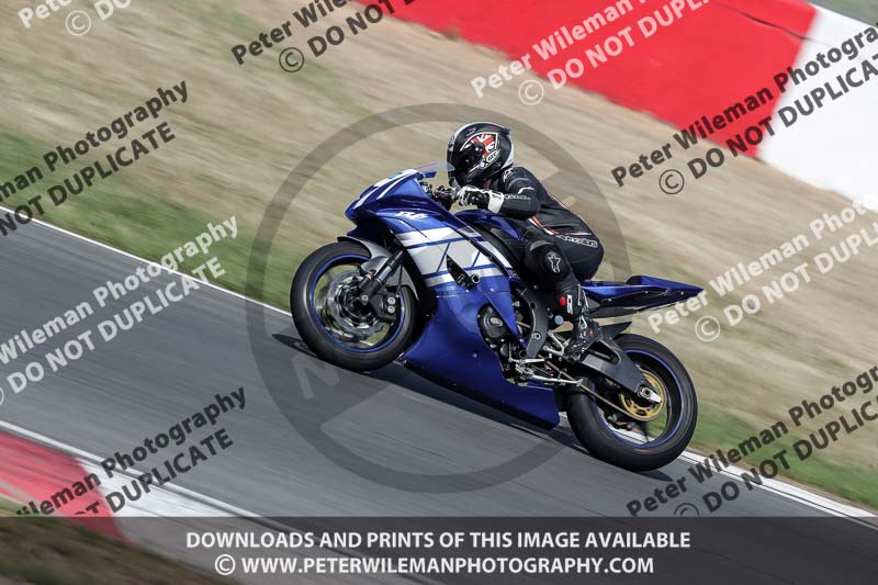 donington no limits trackday;donington park photographs;donington trackday photographs;no limits trackdays;peter wileman photography;trackday digital images;trackday photos