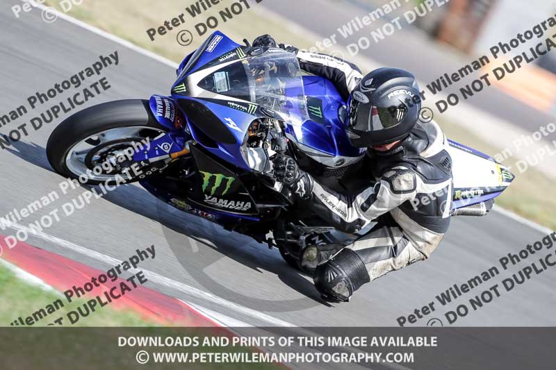 donington no limits trackday;donington park photographs;donington trackday photographs;no limits trackdays;peter wileman photography;trackday digital images;trackday photos