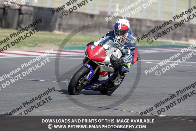 donington no limits trackday;donington park photographs;donington trackday photographs;no limits trackdays;peter wileman photography;trackday digital images;trackday photos