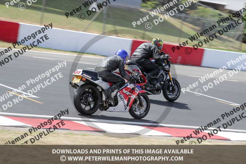 donington no limits trackday;donington park photographs;donington trackday photographs;no limits trackdays;peter wileman photography;trackday digital images;trackday photos