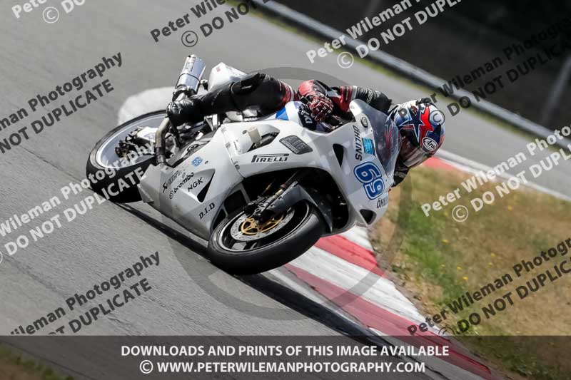 donington no limits trackday;donington park photographs;donington trackday photographs;no limits trackdays;peter wileman photography;trackday digital images;trackday photos