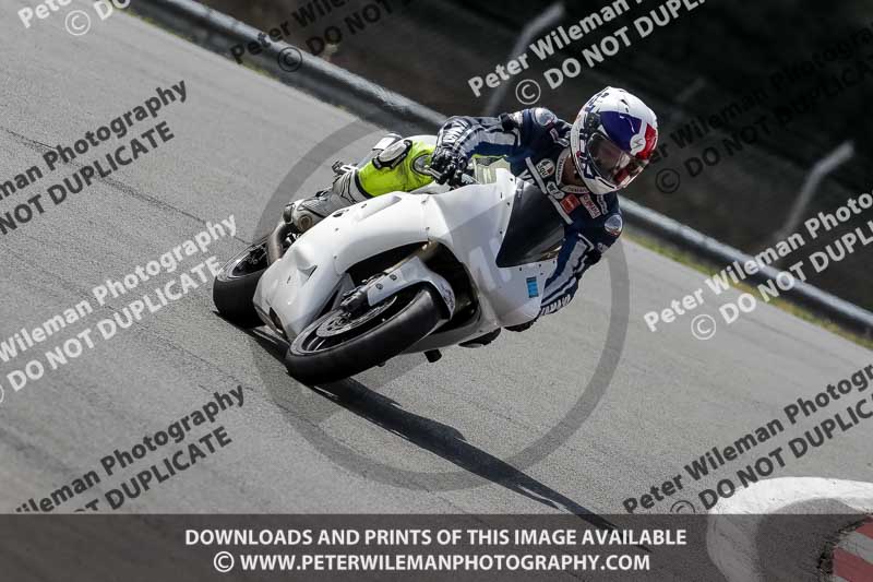 donington no limits trackday;donington park photographs;donington trackday photographs;no limits trackdays;peter wileman photography;trackday digital images;trackday photos