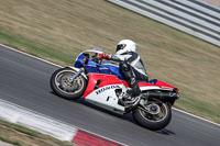 donington-no-limits-trackday;donington-park-photographs;donington-trackday-photographs;no-limits-trackdays;peter-wileman-photography;trackday-digital-images;trackday-photos