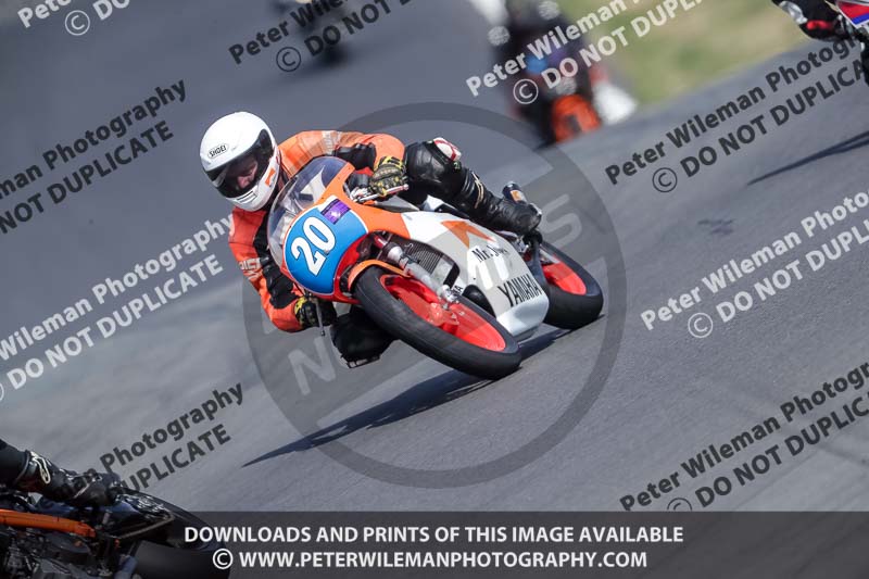 donington no limits trackday;donington park photographs;donington trackday photographs;no limits trackdays;peter wileman photography;trackday digital images;trackday photos