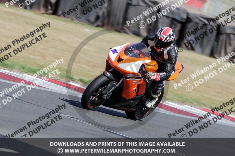 donington no limits trackday;donington park photographs;donington trackday photographs;no limits trackdays;peter wileman photography;trackday digital images;trackday photos
