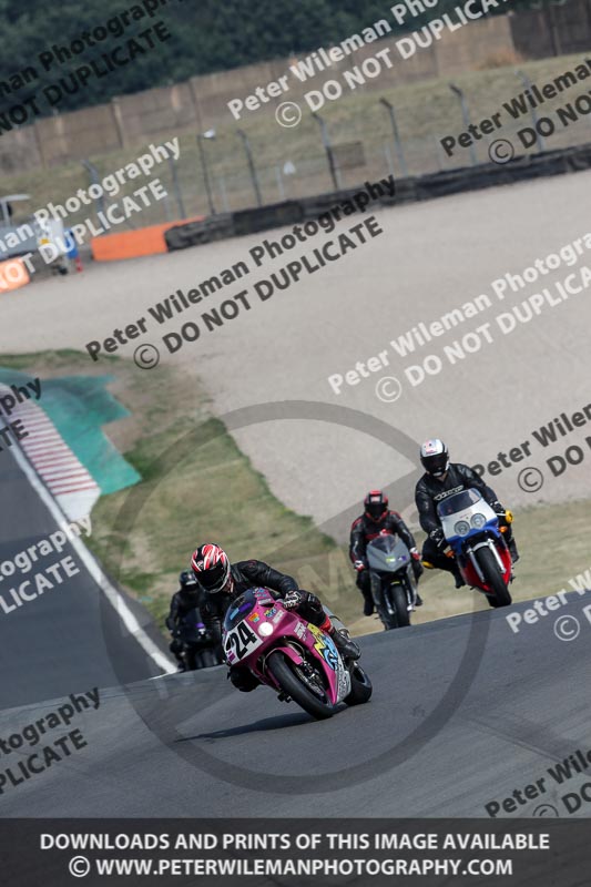 donington no limits trackday;donington park photographs;donington trackday photographs;no limits trackdays;peter wileman photography;trackday digital images;trackday photos