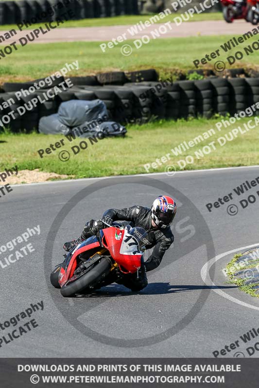 enduro digital images;event digital images;eventdigitalimages;lydden hill;lydden no limits trackday;lydden photographs;lydden trackday photographs;no limits trackdays;peter wileman photography;racing digital images;trackday digital images;trackday photos