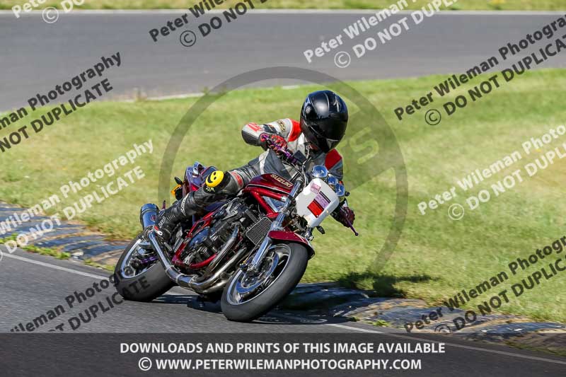 enduro digital images;event digital images;eventdigitalimages;lydden hill;lydden no limits trackday;lydden photographs;lydden trackday photographs;no limits trackdays;peter wileman photography;racing digital images;trackday digital images;trackday photos