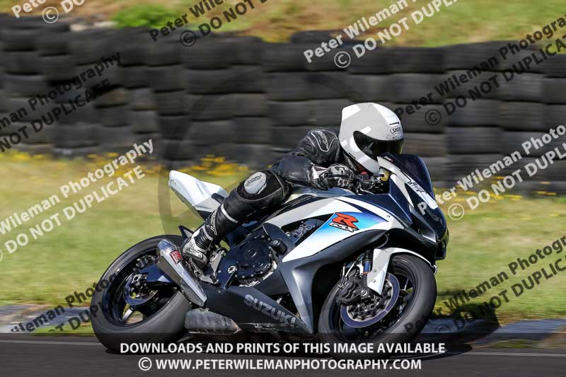 enduro digital images;event digital images;eventdigitalimages;lydden hill;lydden no limits trackday;lydden photographs;lydden trackday photographs;no limits trackdays;peter wileman photography;racing digital images;trackday digital images;trackday photos